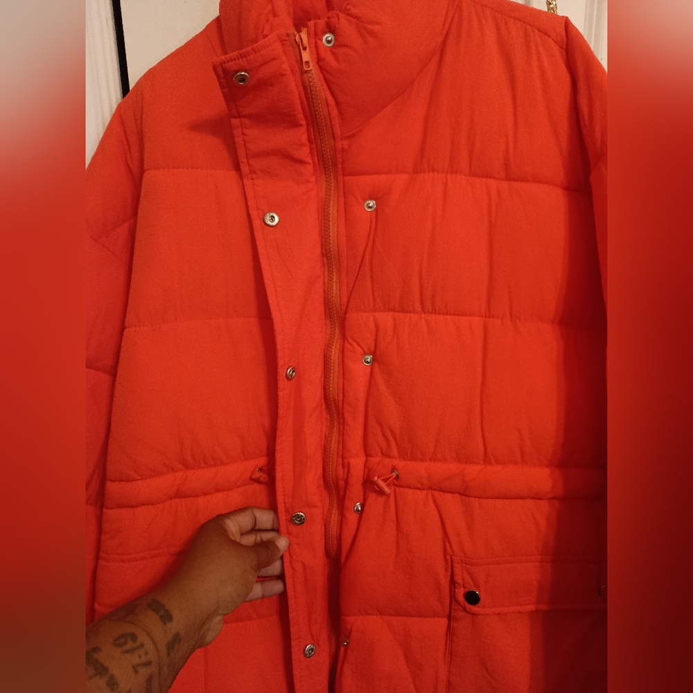 PrettyLittleThing Plus Orange Jacket - Picture 2 of 5